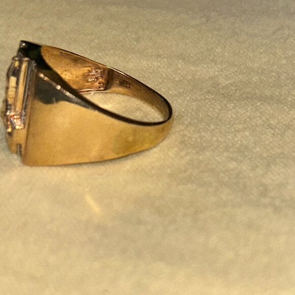 14K Yellow Gold Crucifix Ring with Diamond Accents, Size 13/13.5 - Picture 15 of 16